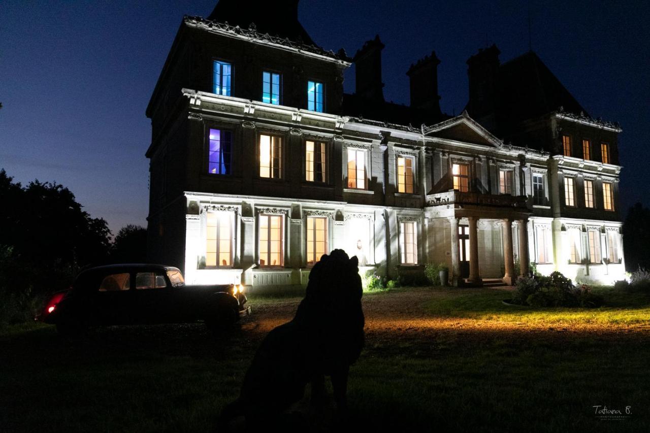 Chateau L' Escale Saint-Herblon Exterior foto